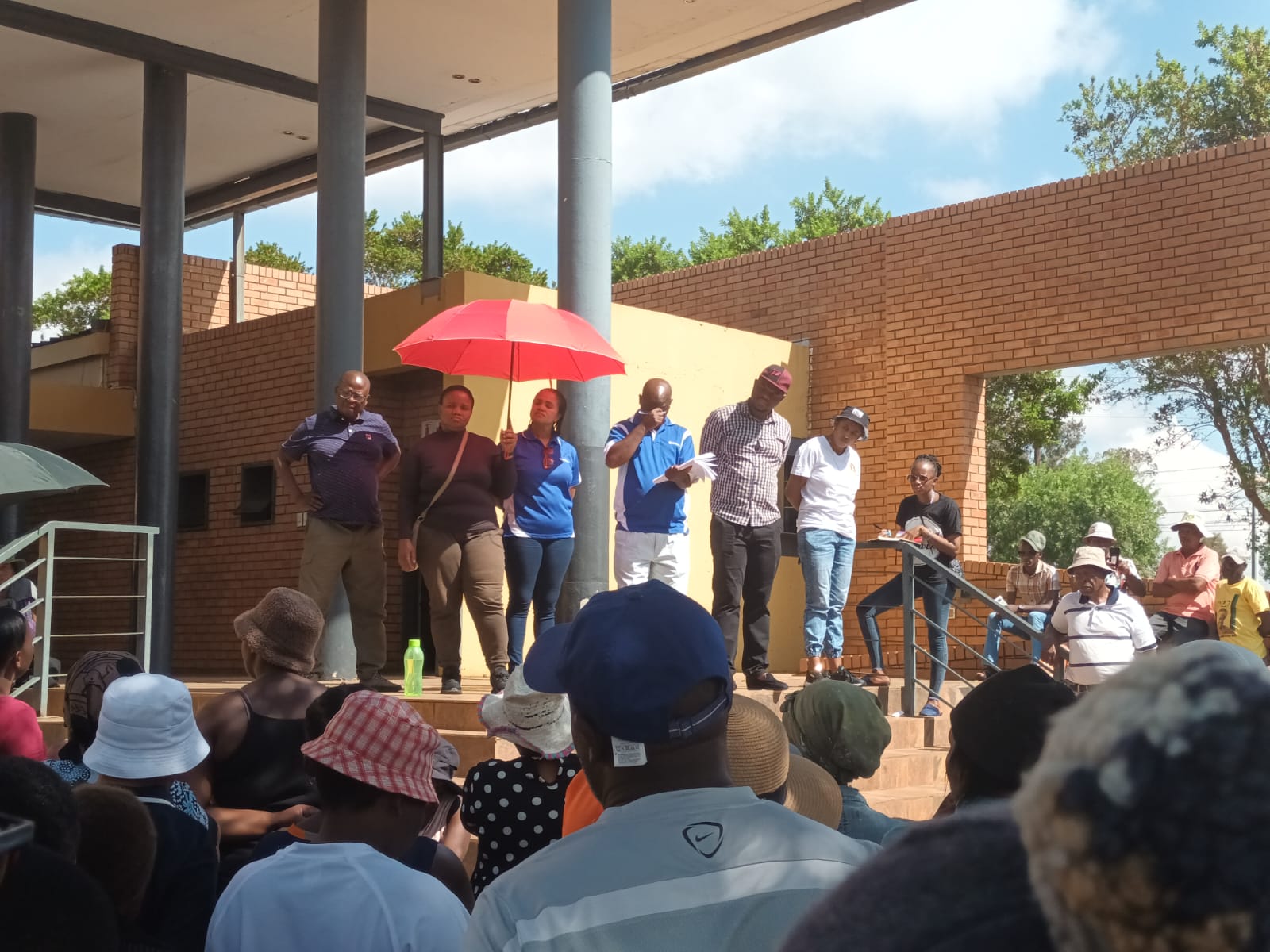 Finetown residents promise to pay for electricity