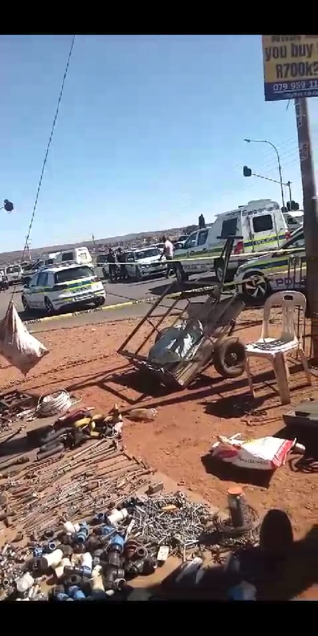 Security guard and bystander shot in foiled Lenasia South CIT heist