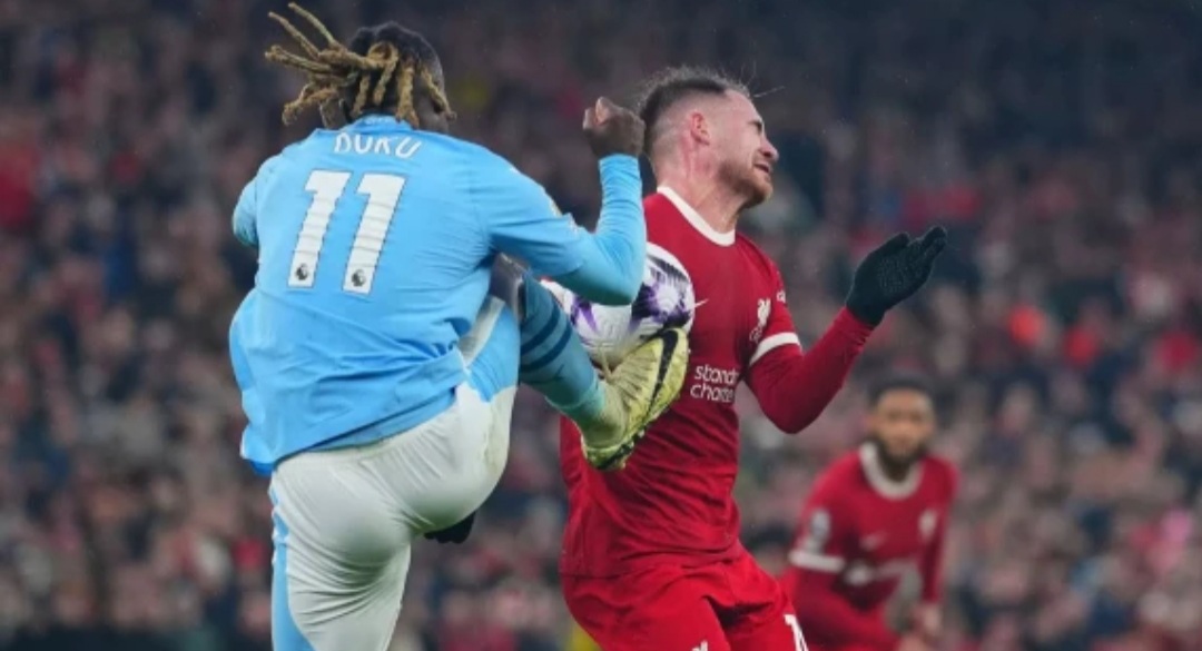 Jurgen Klopp fumes as Liverpool denied late penalty in draw with Man City