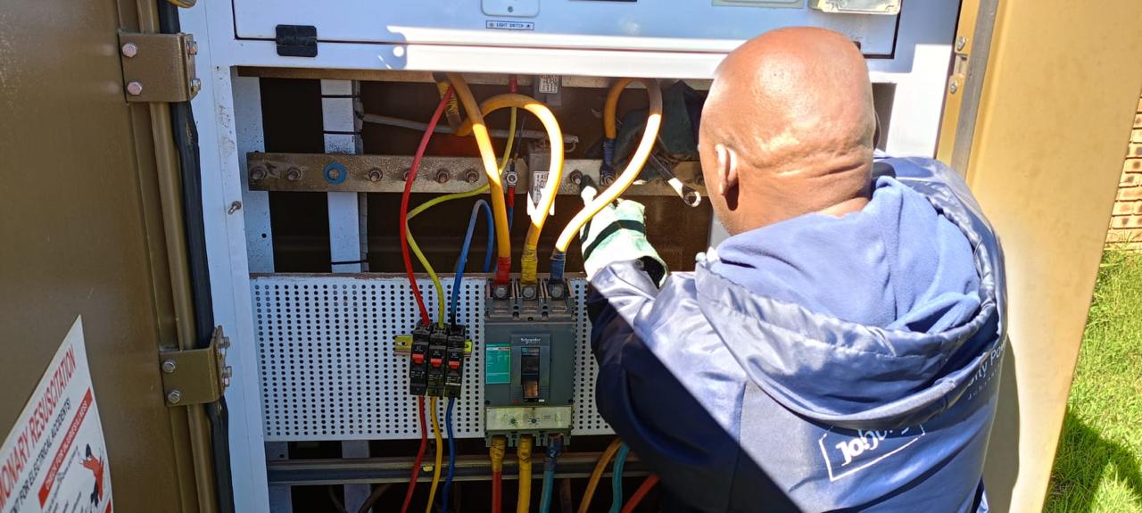 Unaville business busted for stealing power