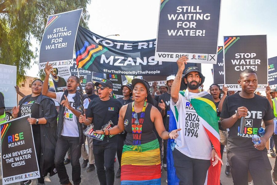 RISE MZANSI and Lenasia South residents present memorandum, demand action over water cuts!