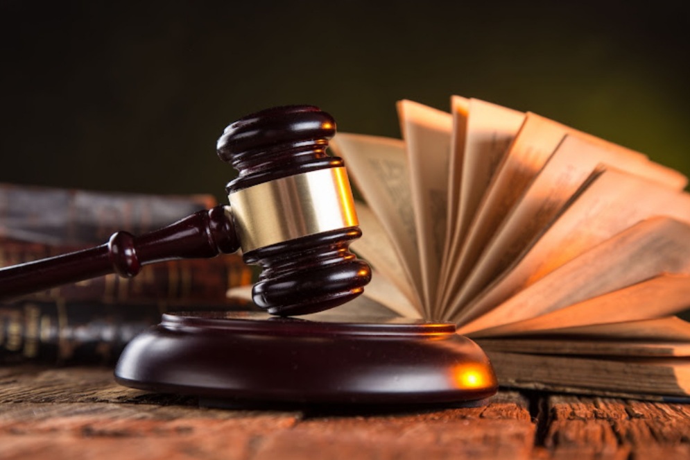 Prosecutor granted 5K bail on charges of corruption, extortion and obstruction