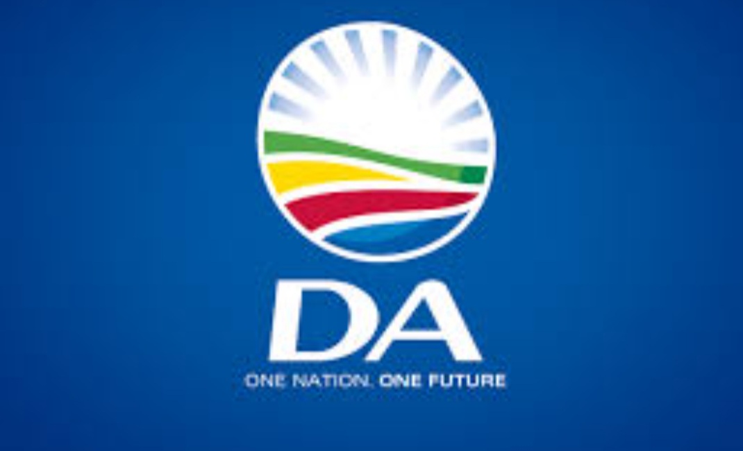 DA urges the Department of  Education to urgently fix the online registration system