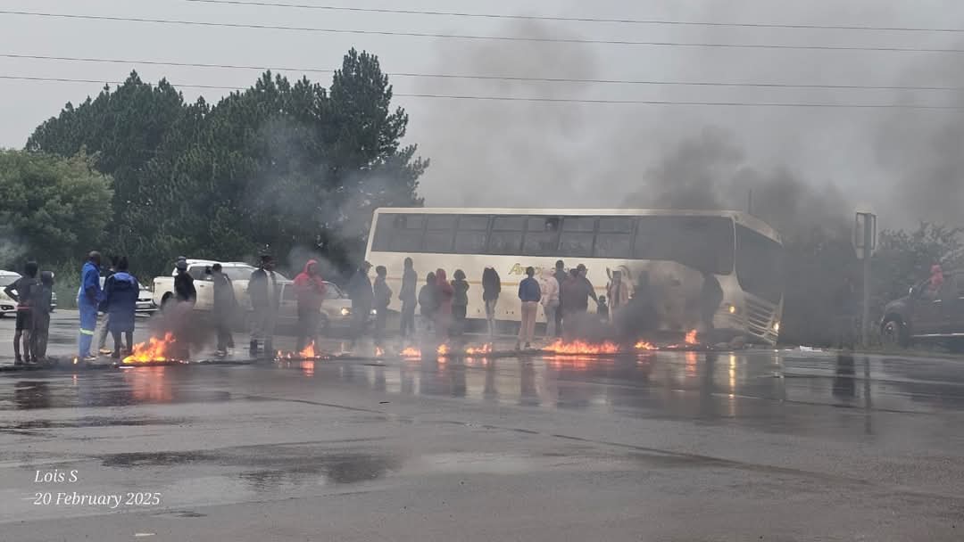 Frustrated Ennerdale residents protest over power outages