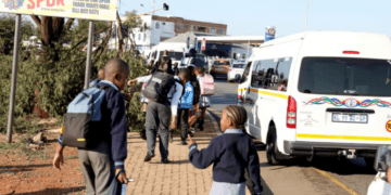 DA: Thousands of Gauteng learners stranded as Government fails to pay bus operators